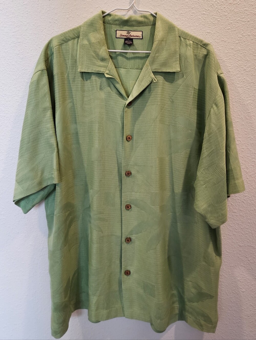 Tommy Bahama Green Camp Collar Button-Up Shirt Size Large - Picture 9 of 10